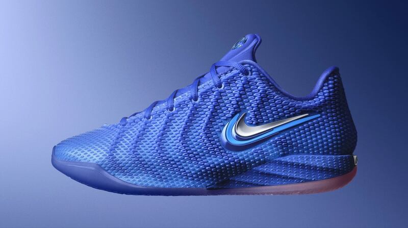 Nike Caitlin Clark shoe.