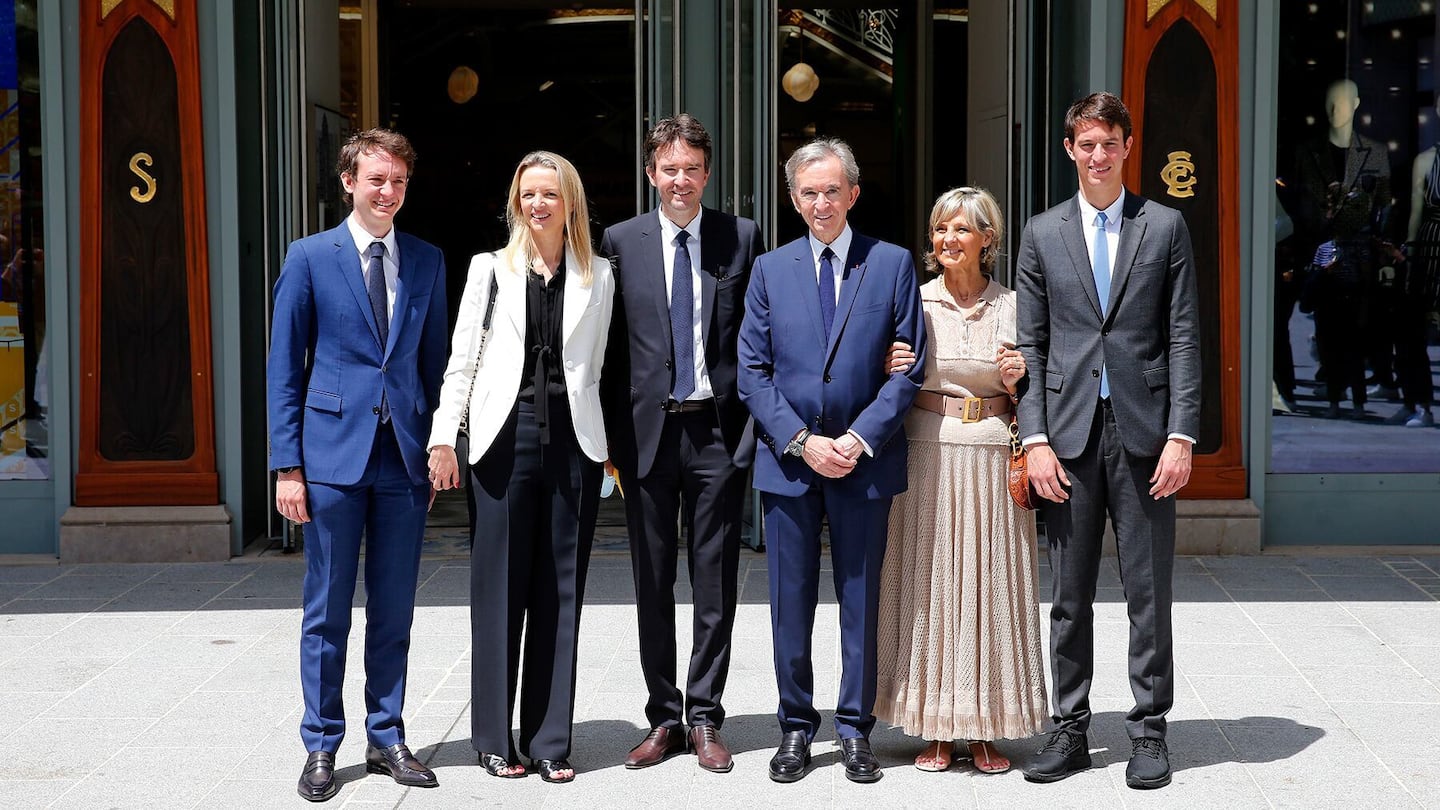 Frédéric Arnault, Delphine Arnault, Antoine Arnault, Bernard Arnault, Hélène Mercier-Arnault and Jean Arnault.