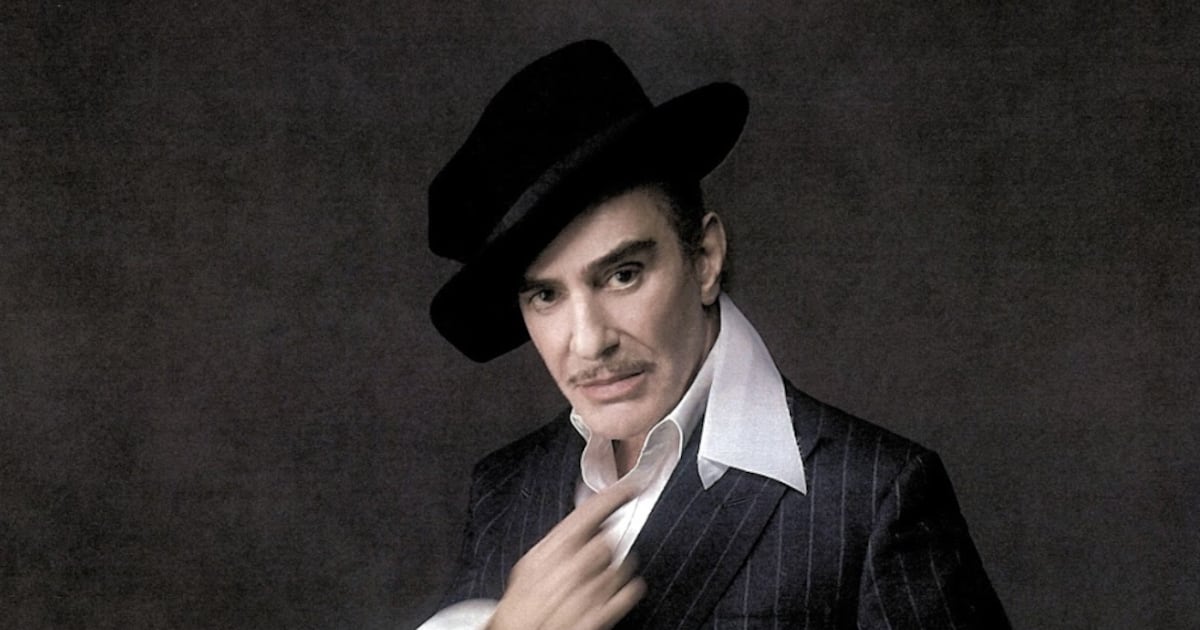 Джон Гальяно разработает сезонные коллекции для Zara