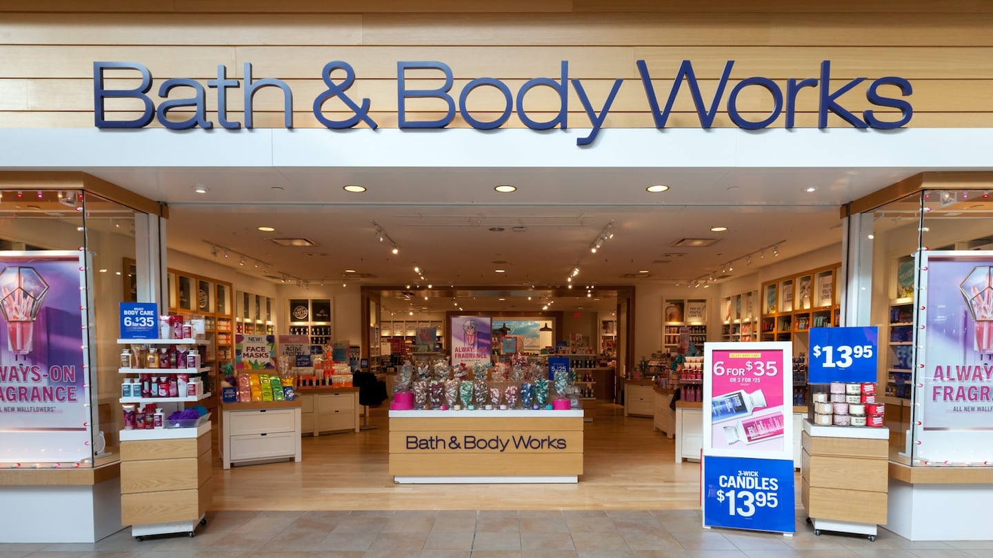 Bath & Body Works store