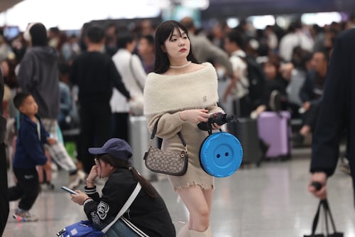 Worldview: China’s May Holiday Sees Domestic Travel Spending Recover