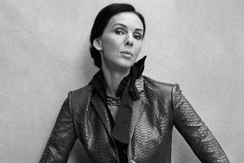 L'Wren Scott Said to Have Committed Suicide