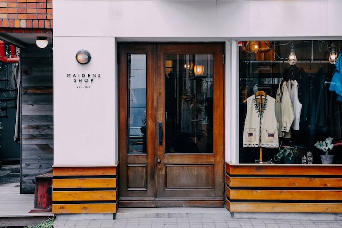 MAIDENS SHOP
