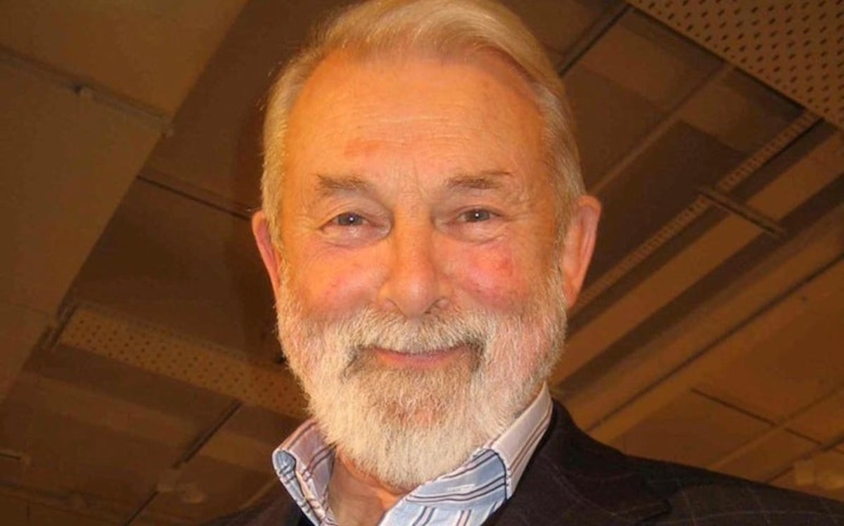 Colin McDowell