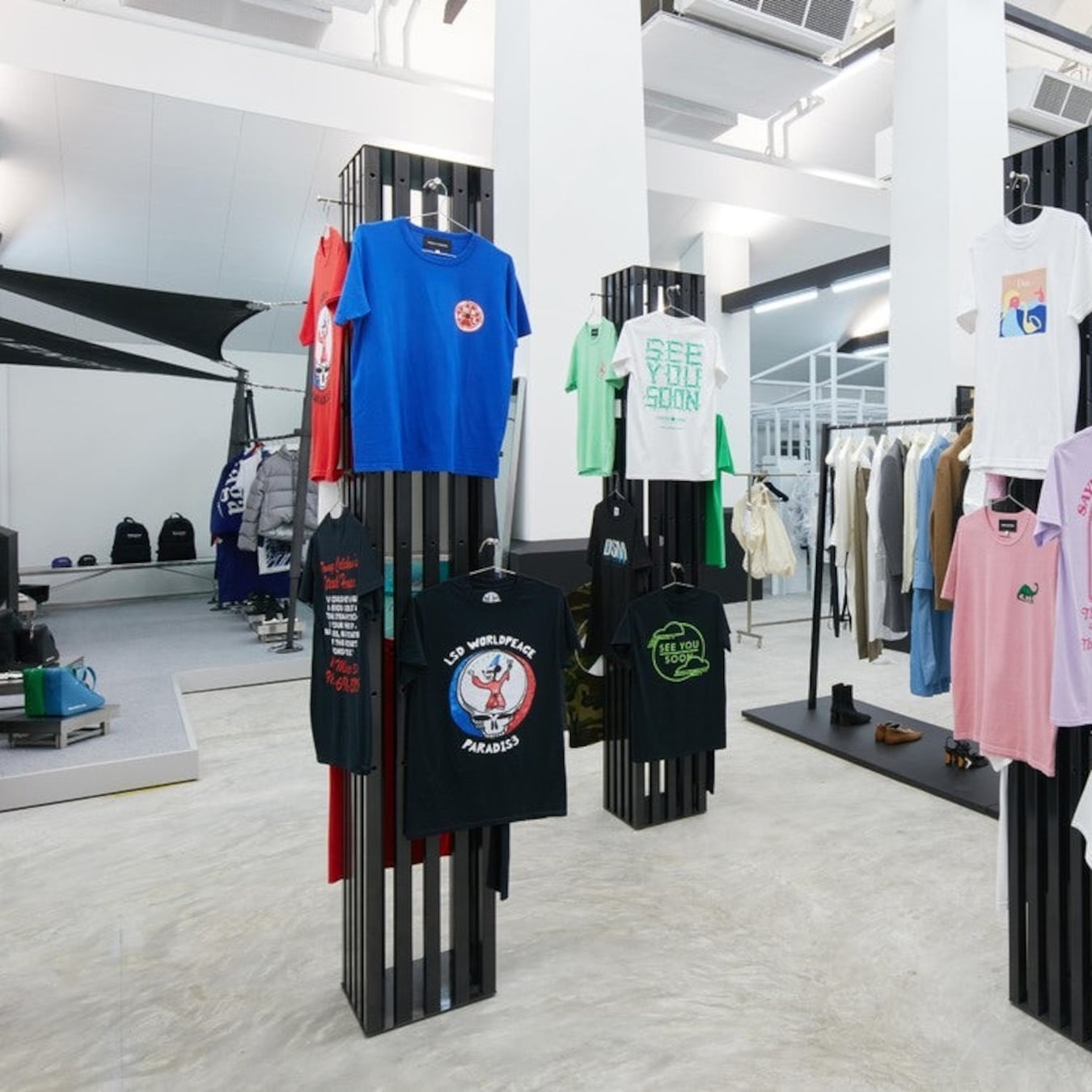 Project-DOVER STREET MARKET SINGAPORE