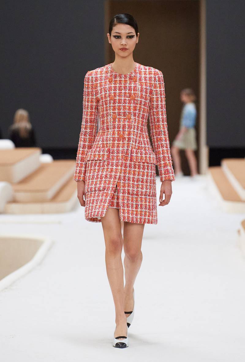 Chanel Spring/Summer 2022 Haute Couture look 10.