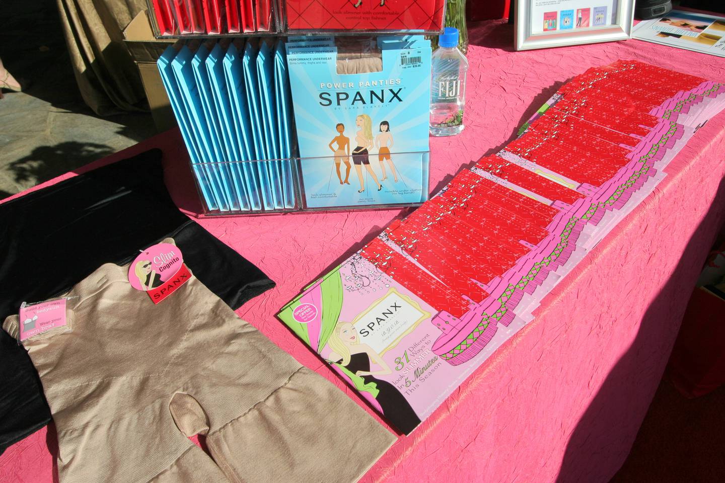 A Spanx display at the Golden Globes Style Lounge in 2006.